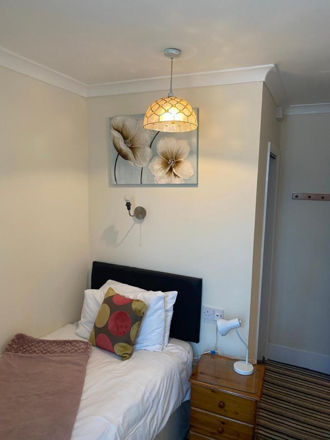 Four Seasons Guest house